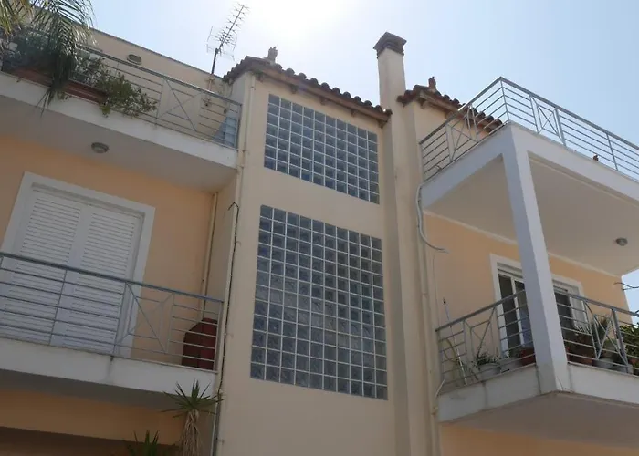 With The View Of Palamidi And Bourtzi Holiday home Nafplio