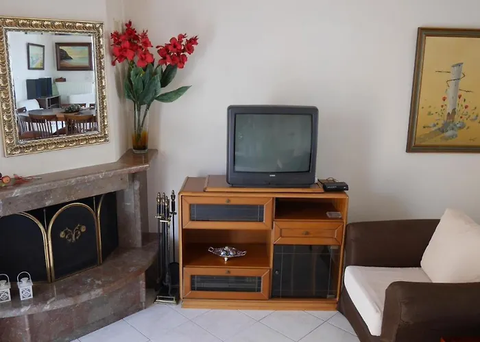 Holiday home With The View Of Palamidi And Bourtzi Nafplio